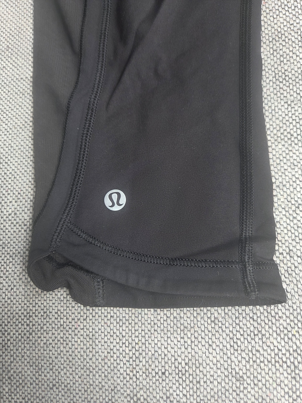 ✨ Lululemon Black Activewear Set Sports Bra 6 Capri Leggings 8 Yoga Gym - Picture 8 of 10